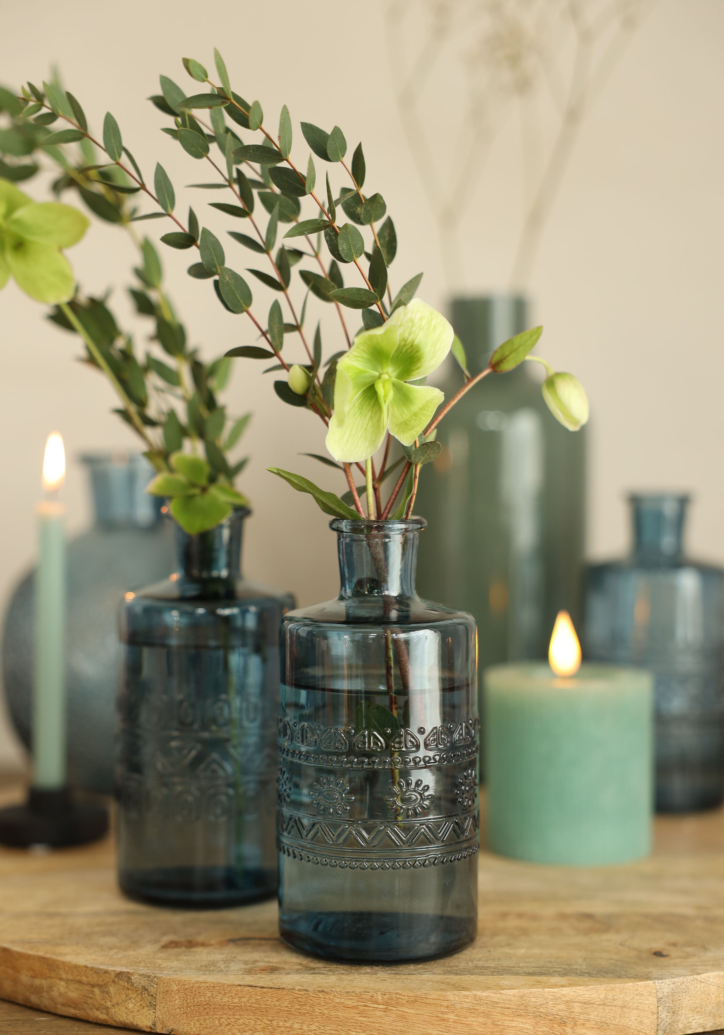 LED Rustic Pillar Candle Ø7 h. 7,5cm Eucalyptus green (1 pc) [IFS-32605]