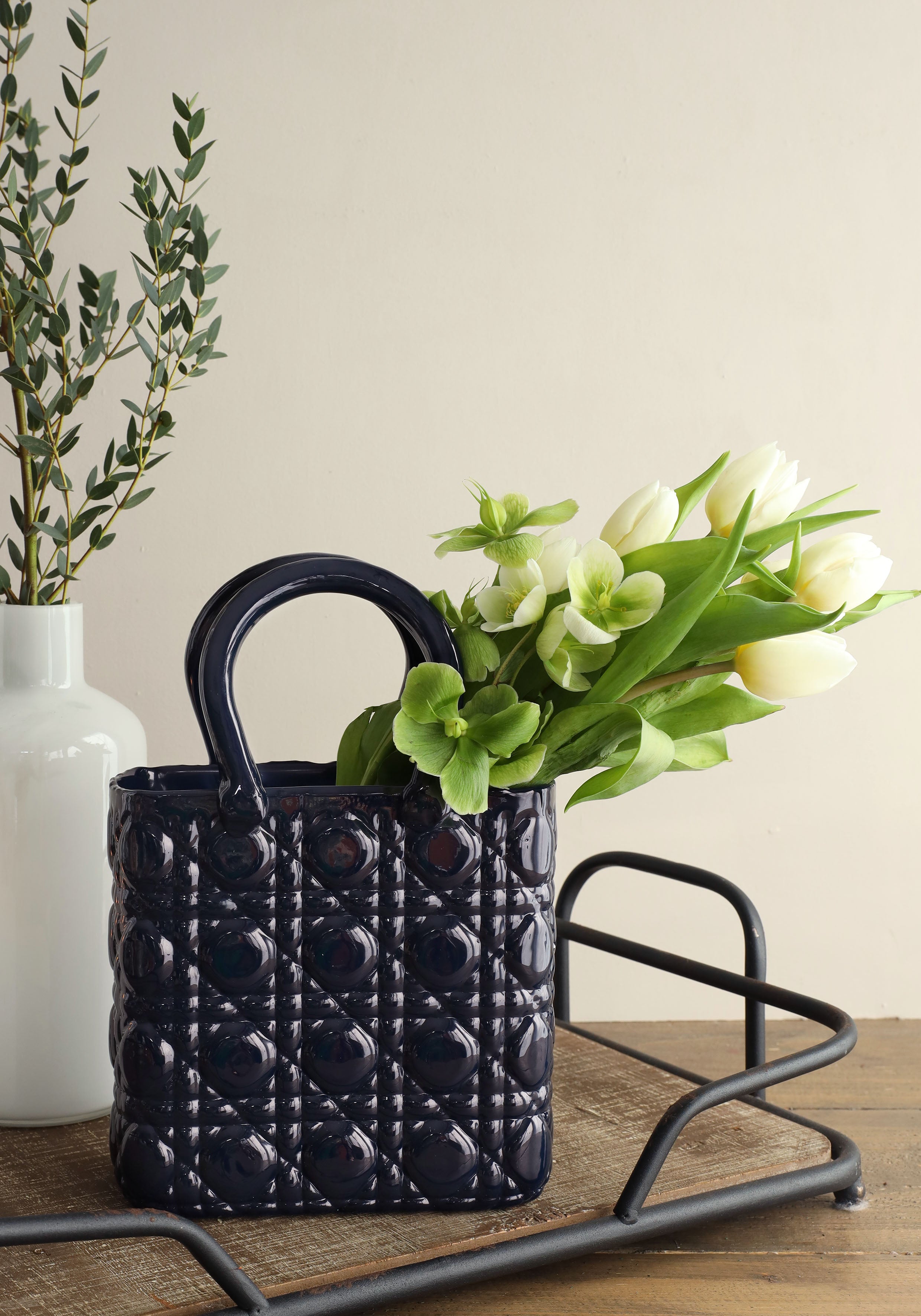 Handbag vase Elysee glass handle L.14 x W.9,5 x H.22 cm dark blue (1 pc) [IFS-37234]