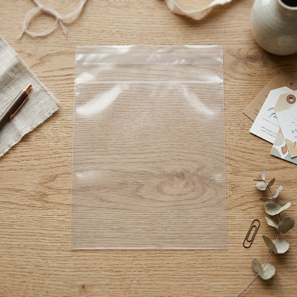 Plastic Bags 24x33.5cm Transparent Peel and Seal (100 pieces) [B913]