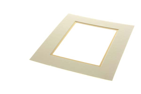 Mount Board Double thick Ivory/Gold 20.3x25.4cm with 11.8x16.8cm Window (10 pieces) [MD20018]