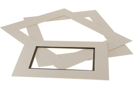 Mount Board bright White 8.9x14cm Window - Outer size 12.7x17.8cm Conservation Quality (25 pieces) [MS30025]