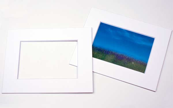 Mount Board Double thick White/White Core 19.4x24.5cm Window - Outer size 27.9x35.6cm (10 pieces) [MT20002]