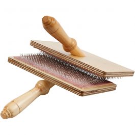 Hand carders, size 20x11 cm, 1pair